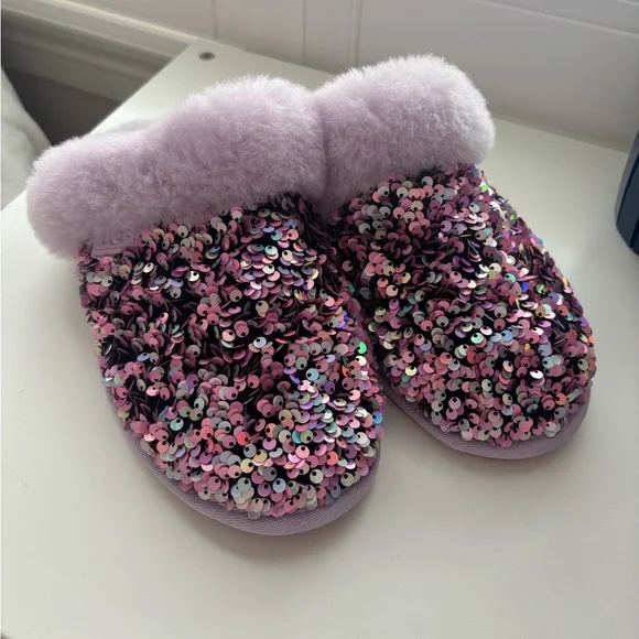 UGG Kids Scuffette II Stellar Slippers - Picture 2 of 7